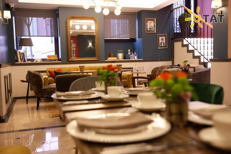 Фото отеля The Fox Hotels 3* Стамбул Туреччина бари та ресторани