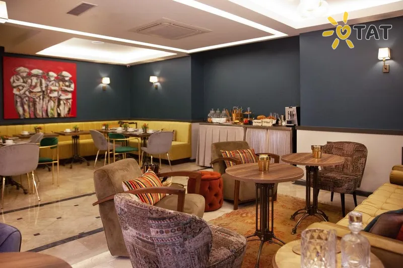 Фото отеля The Fox Hotels 3* Стамбул Туреччина бари та ресторани