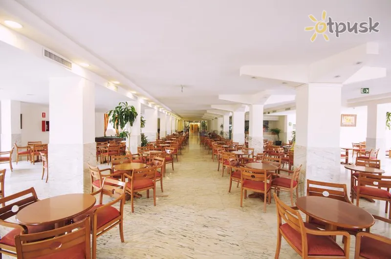 Фото отеля Coral Beach Hotel 3* о. Ибица Испания бары и рестораны