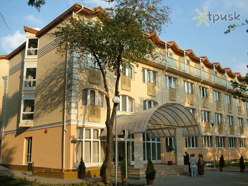 Фото отеля Hungarospa Thermal Hotel 3* Хайдусобосло Венгрия экстерьер и бассейны