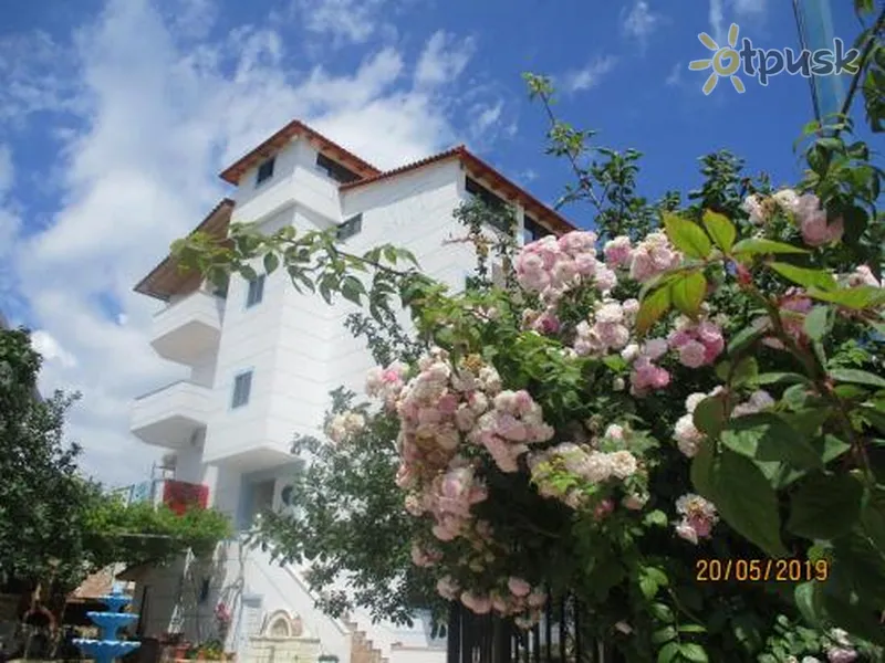Фото отеля Salla Vila 3* Ксаміл Албанія екстер'єр та басейни