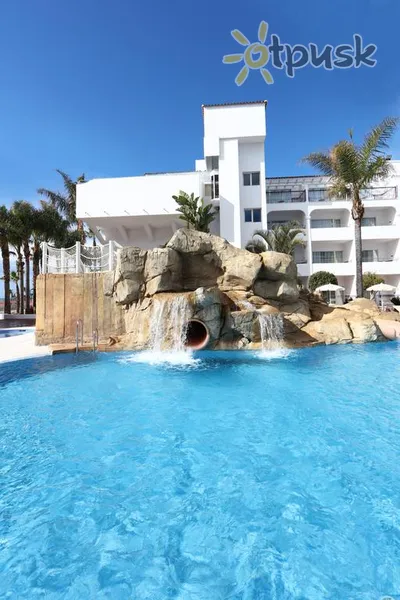 Фото отеля Iberostar Costa del Sol 4* Kosta del Solis Ispanija išorė ir baseinai