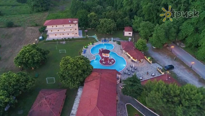 Фото отеля Sintrivanis Hotel 2* Пієрія Греція екстер'єр та басейни
