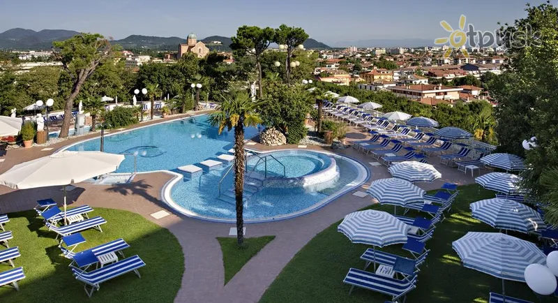 Фото отеля Terme Augustus Hotel 4* Монтегротто Терме Італія екстер'єр та басейни