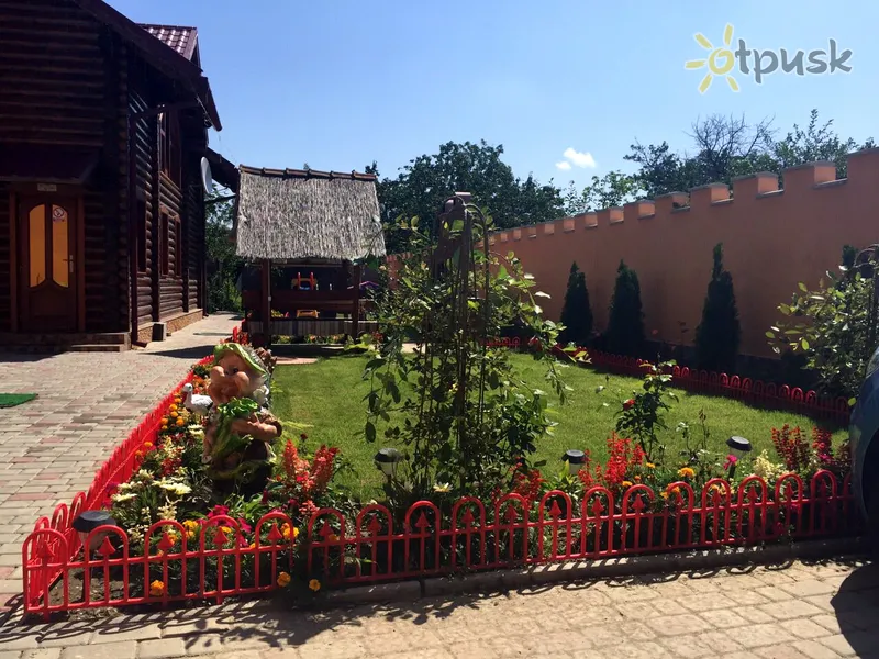 Фото отеля Magnat Villa 2* Берегово Украина - Карпаты экстерьер и бассейны