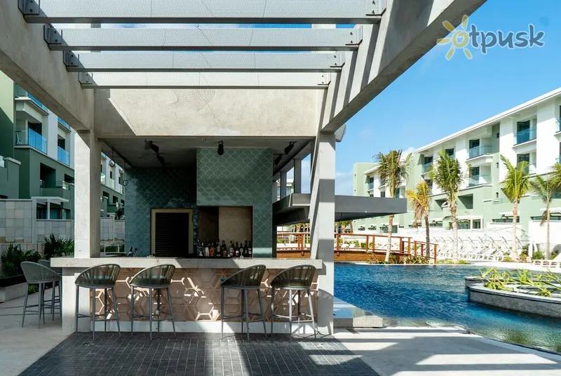 Фото отеля Catalonia Grand Costa Mujeres All Suites & Spa 5* Канкун Мексика екстер'єр та басейни