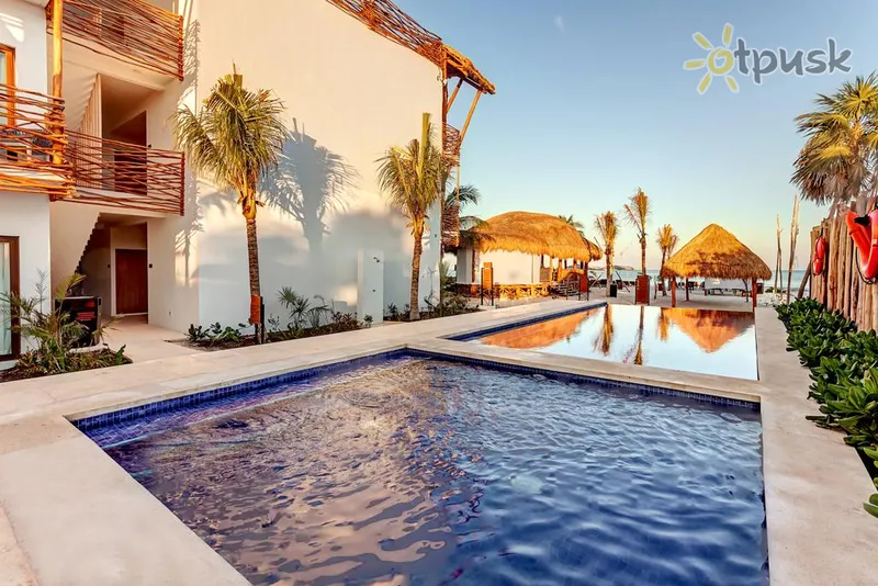 Фото отеля Mystique Holbox by Royalton 5* Канкун Мексика экстерьер и бассейны