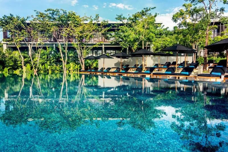 Фото отеля Pullman Phuket Arcadia Naithon Beach Resort 5* о. Пхукет Таїланд екстер'єр та басейни