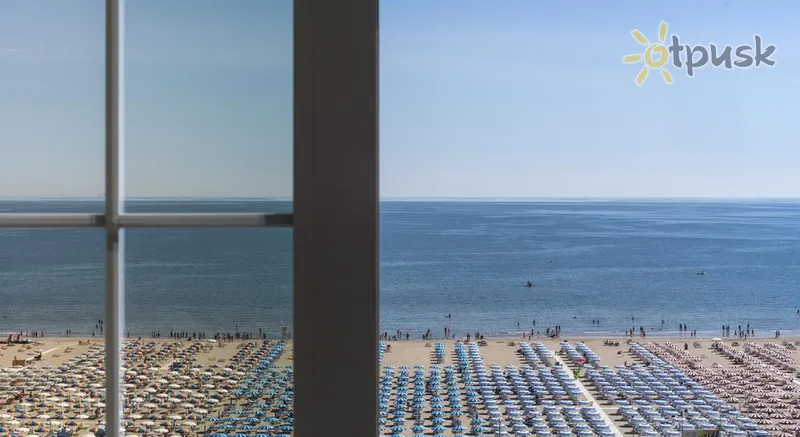 Фото отеля Sporting Hotel 4* Rimini Itālija pludmale