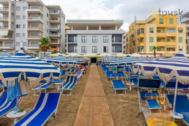 Фото отеля Alion Hotel (Riva Hotel) 4* Дуррес Албания пляж