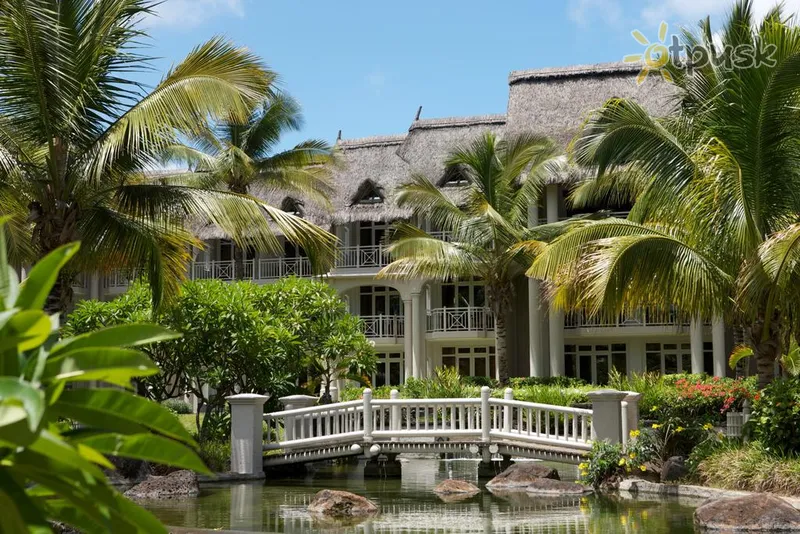 Фото отеля LUX* Belle Mare Resort & Villas 5* о. Маврикій Маврикій екстер'єр та басейни