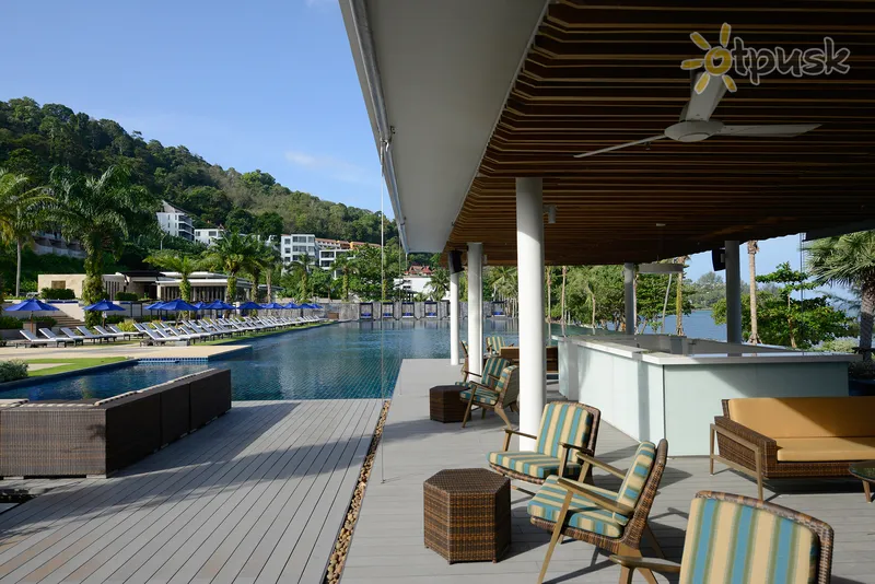 Фото отеля Hyatt Regency Phuket Resort 5* о. Пхукет Таїланд екстер'єр та басейни