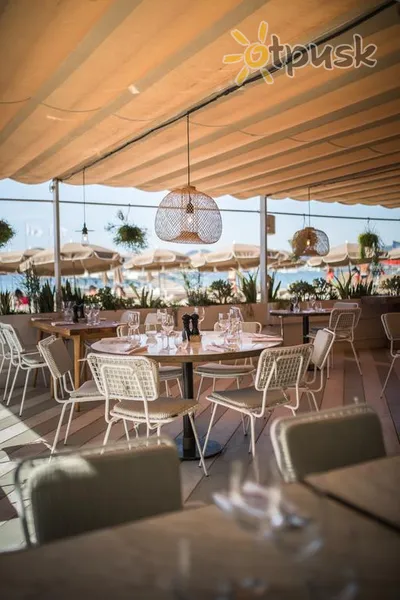 Фото отеля Le Grand Hotel Cannes 5* Kannas Francija bāri un restorāni