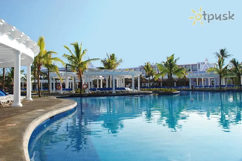 Фото отеля Riu Montego Bay Hotel 5* Монтего-Бэй Ямайка экстерьер и бассейны