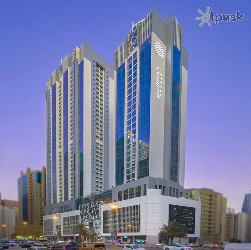 Фото отеля Pullman Sharjah 5* Шарджа ОАЭ экстерьер и бассейны
