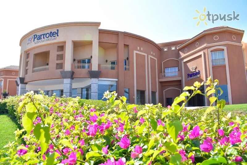 Фото отеля Parrotel Lagoon Resort 5* Шарм ель шейх Єгипет екстер'єр та басейни