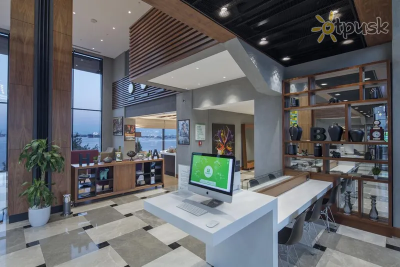 Фото отеля Holiday Inn Istanbul Tuzla Bay 4* Стамбул Турция лобби и интерьер