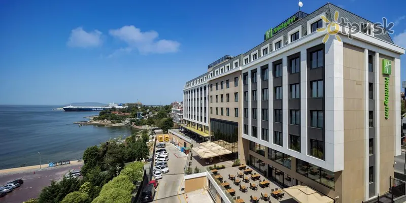 Фото отеля Holiday Inn Istanbul Tuzla Bay 4* Стамбул Турция экстерьер и бассейны