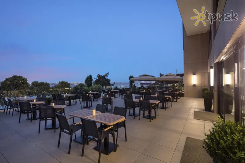 Фото отеля Holiday Inn Istanbul Tuzla Bay 4* Стамбул Турция бары и рестораны