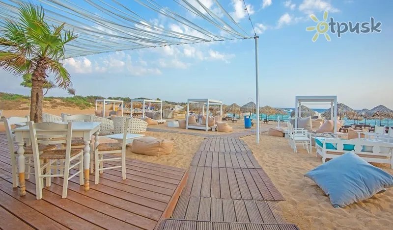 Фото отеля The Dome Beach Hotel 4* Айя Напа Кіпр пляж