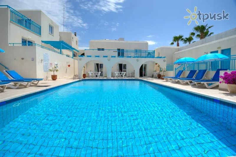 Фото отеля Sunny Hill Hotel Apartments 3* Patoss Kipra ārpuse un baseini