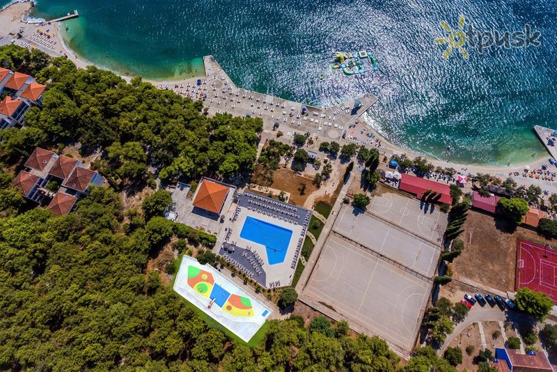 Фото отеля Medena Hotel 3* Трогир Хорватия экстерьер и бассейны