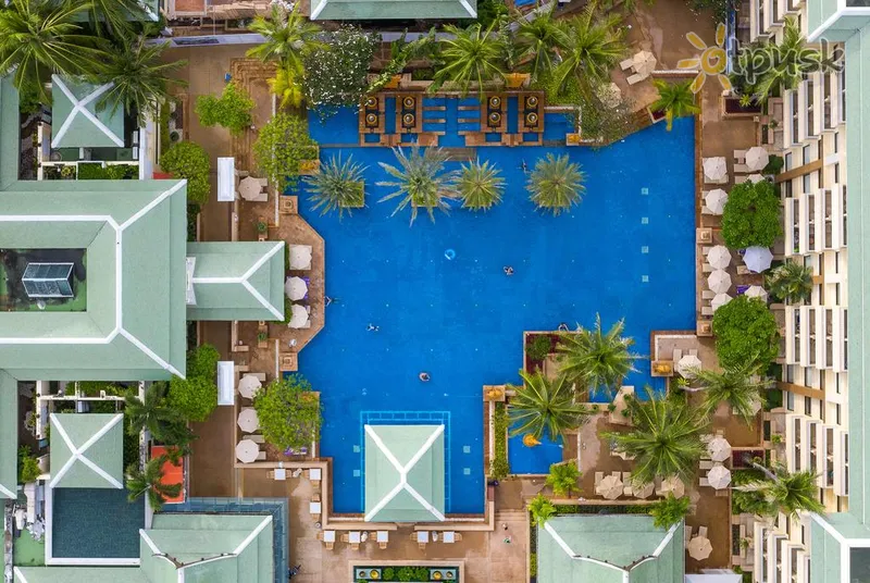 Фото отеля Holiday Inn Resort 4* о. Пхукет Таиланд экстерьер и бассейны