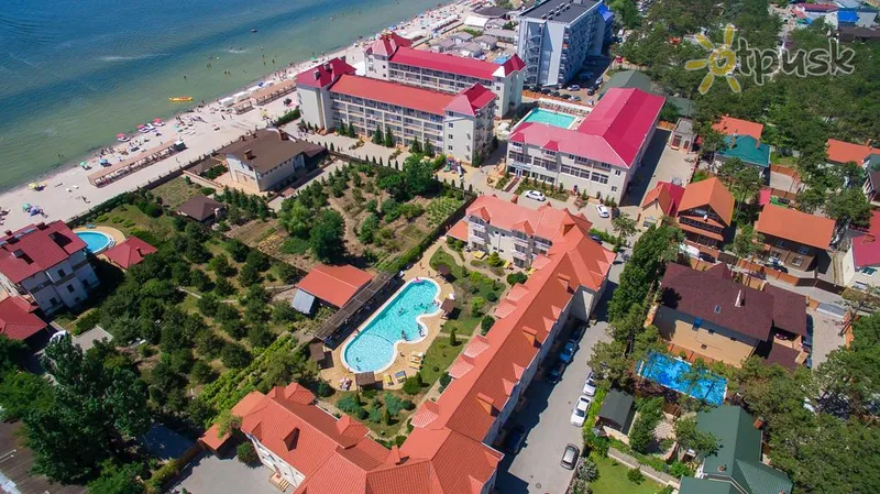 Фото отеля Дельфин 3* Коблево Украина экстерьер и бассейны