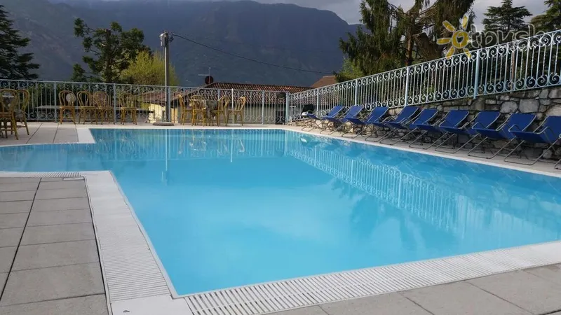 Фото отеля Lario 3* Ezers Como Itālija ārpuse un baseini