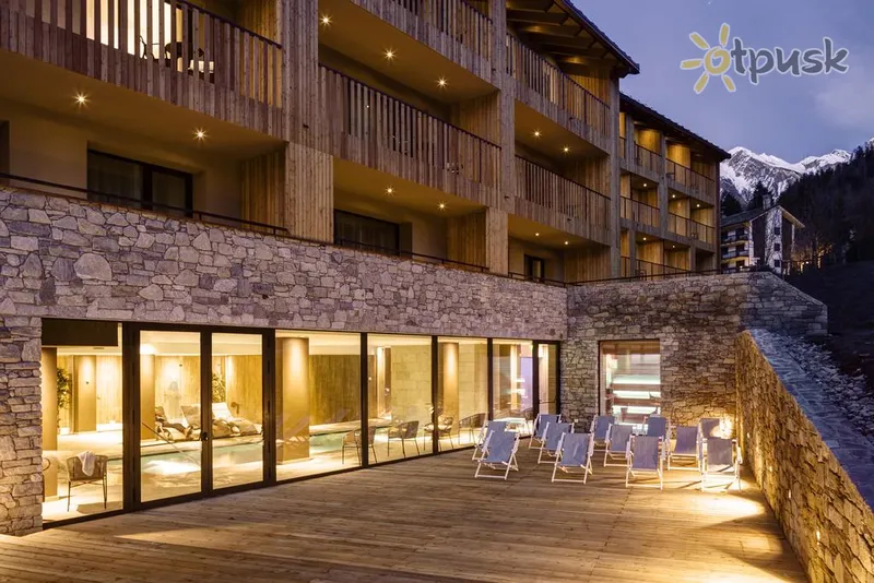 Фото отеля Grand Hotel Mont Blanc 5* Курмайор Італія екстер'єр та басейни