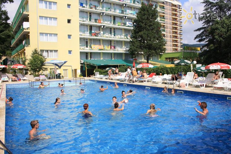 Фото отеля Sunny Varshava Hotel 3* Золотые пески Болгария экстерьер и бассейны