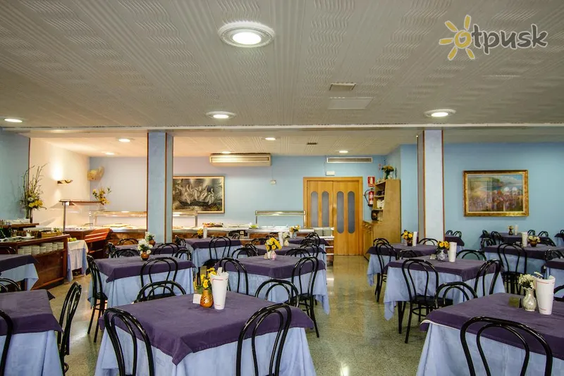 Фото отеля San Juan Park 2* Kostabrava Spānija bāri un restorāni