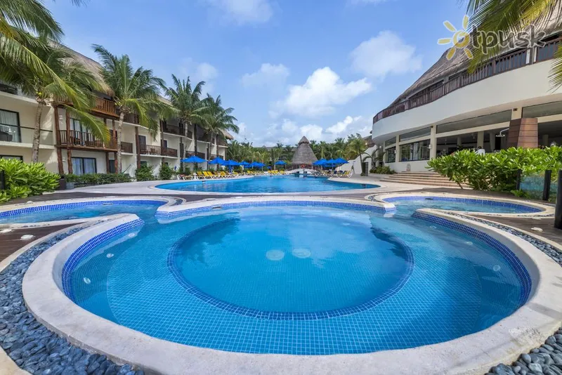 Фото отеля The Reef Coco Beach Hotel 4* Плая дель Кармен Мексика екстер'єр та басейни