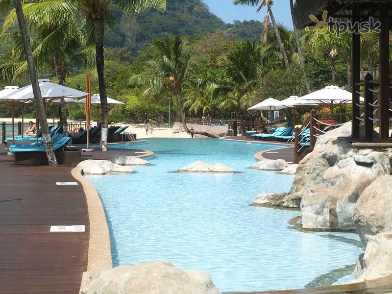 Фото отеля Fisherman's Cove Resort 5* о. Маэ Сейшельские о-ва экстерьер и бассейны