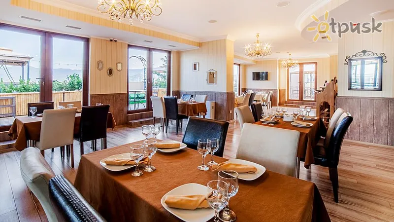 Фото отеля The Admiral Hotel 4* Batumi Gruzija bāri un restorāni