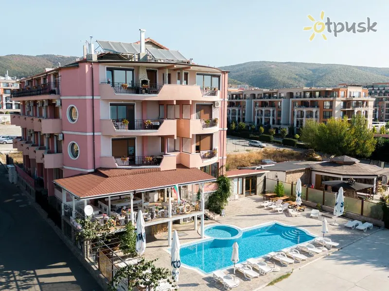 Фото отеля Fantasy Beach Hotel 3* Svētā Vlasa Bulgārija ārpuse un baseini