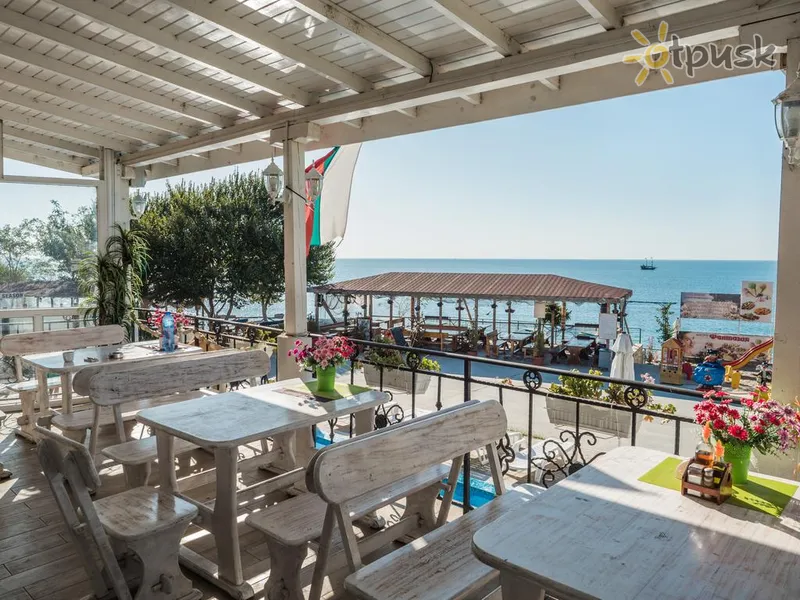 Фото отеля Fantasy Beach Hotel 3* Святий Влас Болгарія бари та ресторани