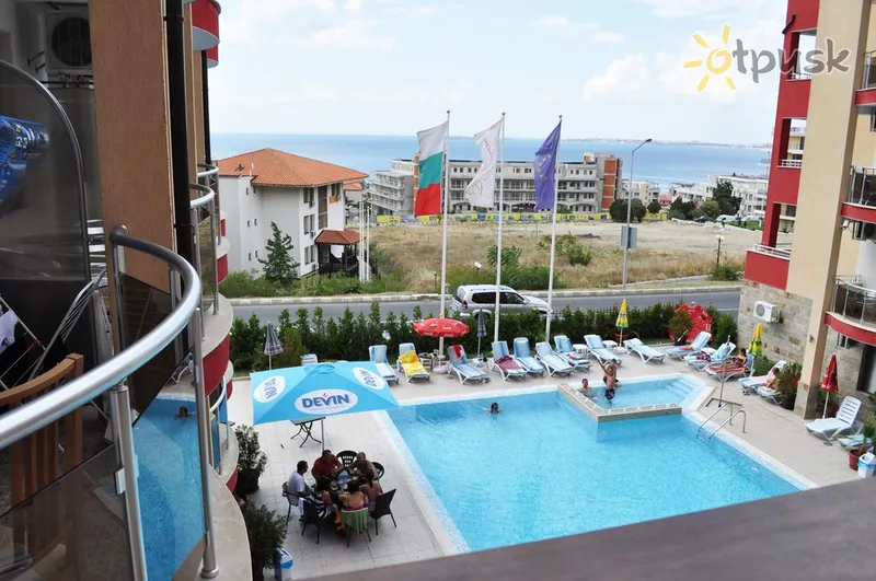 Фото отеля Alexandra 3* Šventasis Vlasas Bulgarija išorė ir baseinai
