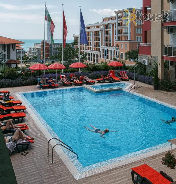 Фото отеля Alexandra 3* Šventasis Vlasas Bulgarija išorė ir baseinai