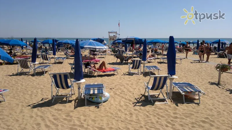 Фото отеля Beach 2 3* Lido di Jesolo Italija papludimys