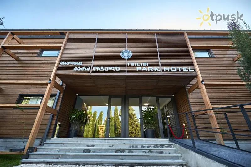 Фото отеля Urban Park Hotels 4* Тбилиси Грузия экстерьер и бассейны