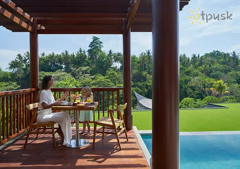 Фото отеля The Westin Resort & Spa 5* Ubuda (Bali) Indonēzija bāri un restorāni