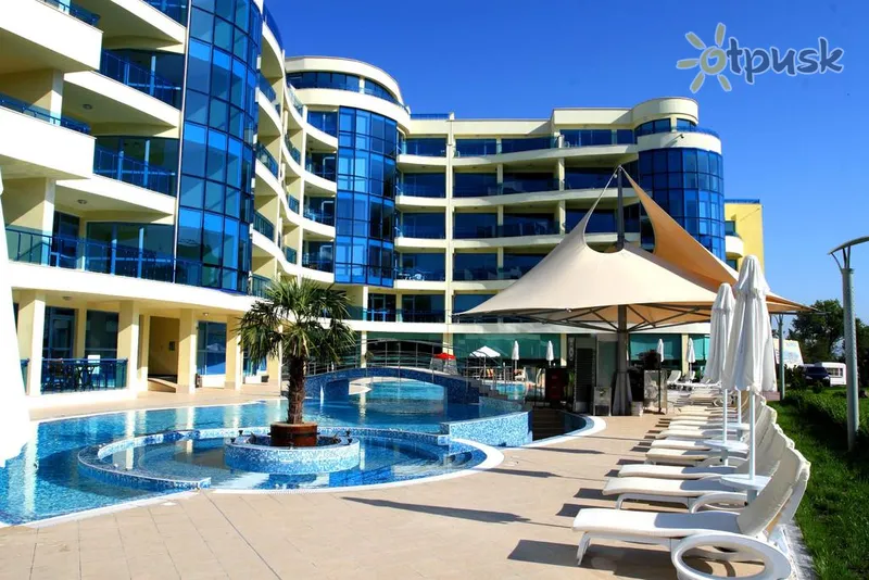Фото отеля Marina Holiday Club 4* Поморие Болгария экстерьер и бассейны