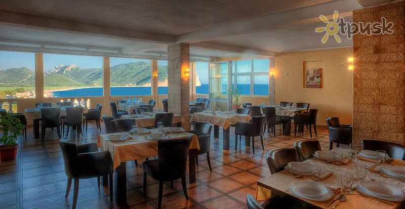 Фото отеля Castellamare Coast Residence 3* Petrovac Juodkalnija barai ir restoranai