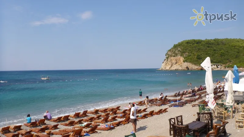 Фото отеля Castellamare Coast Residence 3* Петровац Чорногорія пляж
