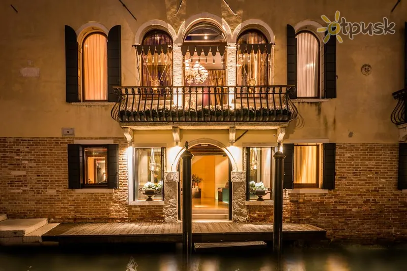 Фото отеля Ca Maria Adele 4* Venecija Italija išorė ir baseinai