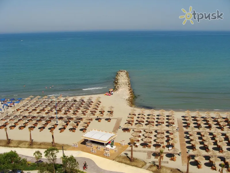 Фото отеля Supreme Hotel & Spa 5* Дуррес Албанія пляж