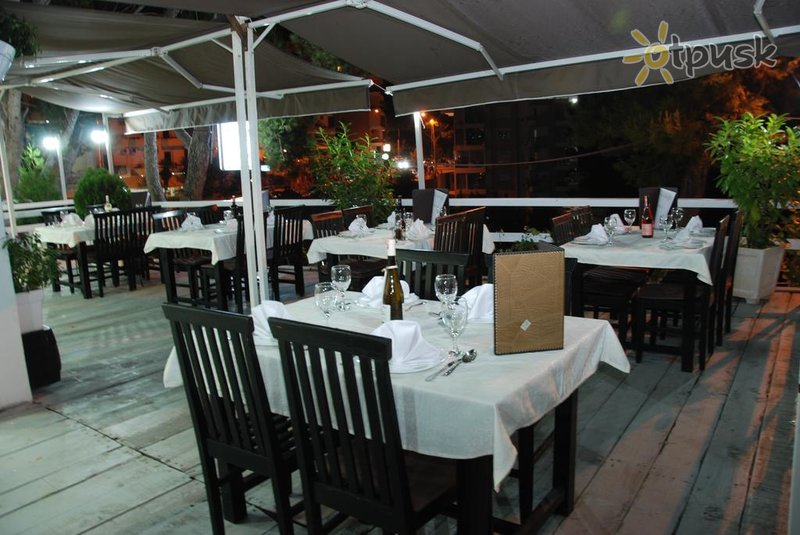 Фото отеля Sunrays Hotel 3* Саранда Албания бары и рестораны