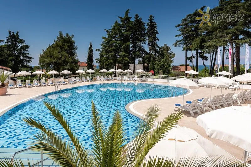 Фото отеля Valamar Pinia Hotel 3* Пореч Хорватия экстерьер и бассейны