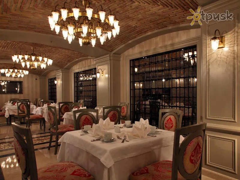 Фото отеля The Central Palace Bosphorus 4* Стамбул Туреччина бари та ресторани